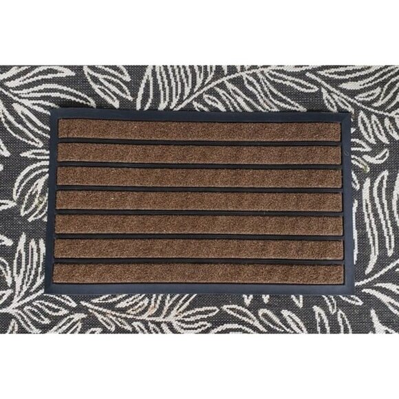 New Extra Durable Door Mat - Dirt Trapping Outdoor Welcome Mats - Non-Slip Out - Picture 1 of 2